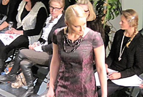 cat-walk-07